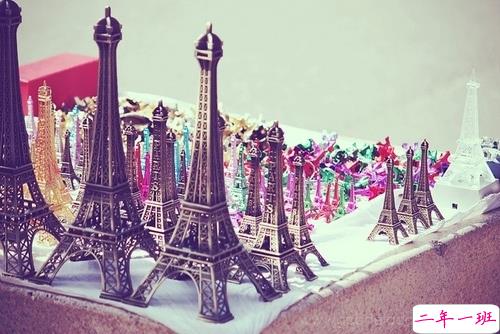 与爱情有关的朋友圈说说带图片 余生有你我好欢喜10