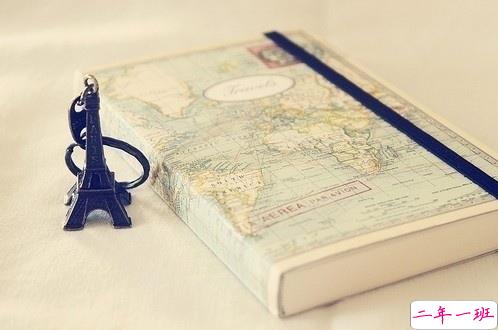 与爱情有关的朋友圈说说带图片 余生有你我好欢喜15