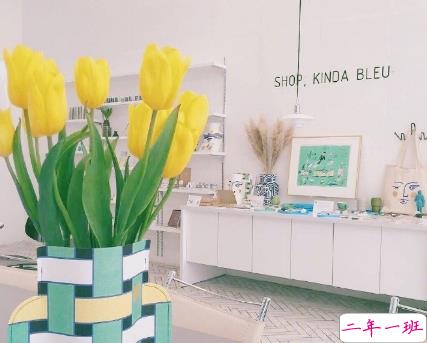 压抑着自己的伤感说说带图片 很烦躁很失落的说说精选3