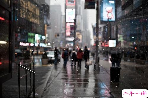 精辟犀利的爱情说说大全带图片 这些描写爱情的句子太绝了1