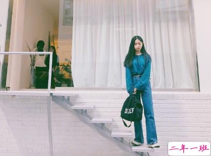 压抑着自己的伤感说说带图片 很烦躁很失落的说说精选5