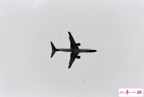 突然一瞬间悲伤难过的伤感说说带图片 抖音上很火的触动人心的伤感说说10