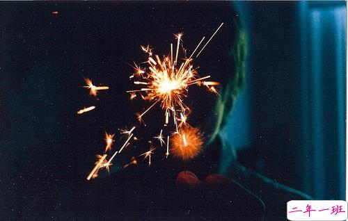 写给失恋分手后的伤感说说带图片 很难过的一个人感到孤独寂寞的说说6