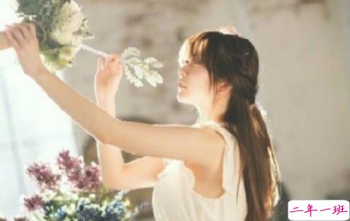 2018伤感说说让人流泪的说说带图片 理智又感性的伤感说说配图5