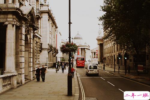 看完哭了的那种忧伤难过的说说 伤感说说配图10