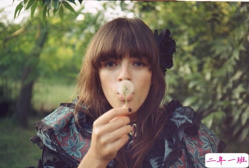 哪里会有人喜欢孤独,不过是不喜欢失望罢了7