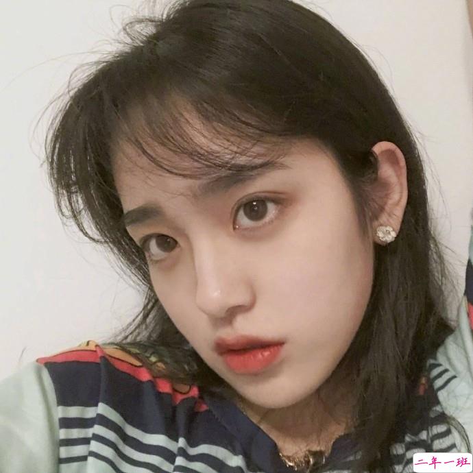 文字控说说短句图片精选:还是很想跑很远的路,去看一个很爱的人8