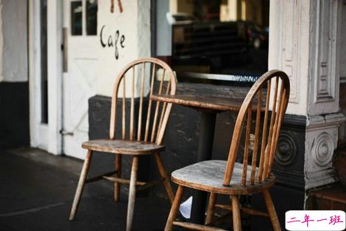 超伤感的00后难过心痛说说带图片 树深时雾起海深时浪涌1