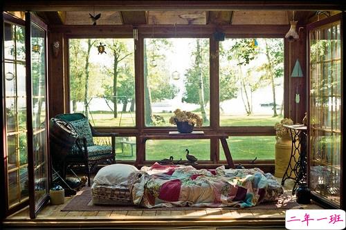 超伤感的00后难过心痛说说带图片 树深时雾起海深时浪涌5