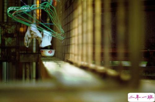 适合有时候感到孤独寂寞时发的唯美文艺说说带图片2