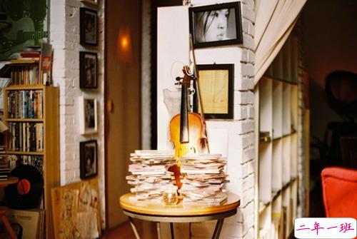 适合有时候感到孤独寂寞时发的唯美文艺说说带图片3