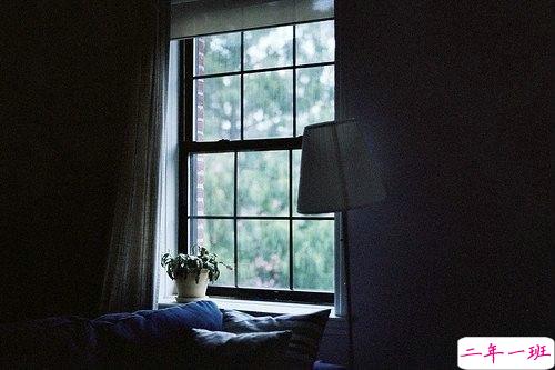 关于爱情的伤感难过句子带图片 我们两个之间的进度条可能也就只到这里了吧5