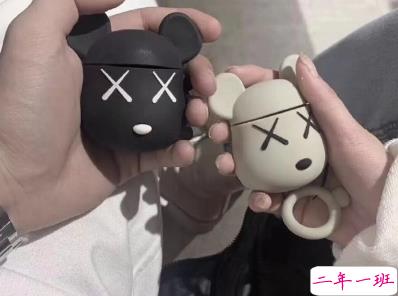 冬季发朋友圈的唯美句子带图片 坠欢莫拾酒痕在衣15