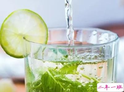 夏天说说唯美简单带图片 2020夏季干净短句8