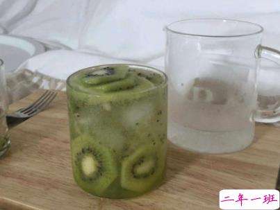 温柔干净的唯美句子配图 适合女生说说唯美文字控12