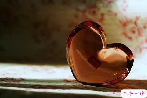 文艺唯美简短说说大全带图片 适合女孩子发的唯美说说配图11