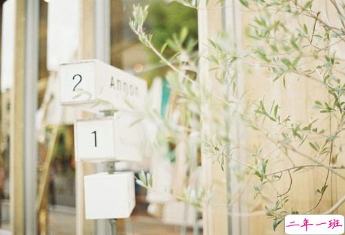 唯美又简单的一句话说说带图片 你本是这世间独一无二千般好11