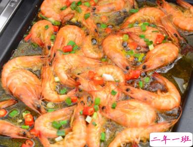 吃宵夜怎么发朋友圈 吃宵夜的幽默句子大全1