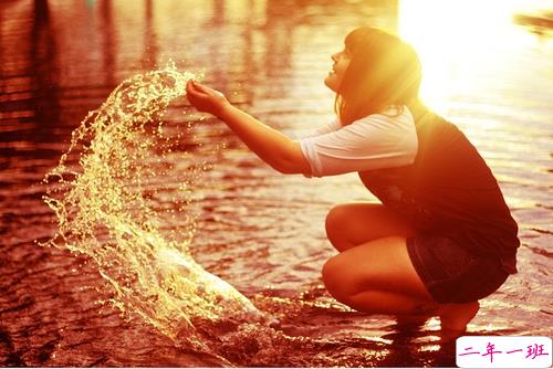 心里都是伤疤的伤感句子2019最新 很扎心很心痛的爱情伤感句子2