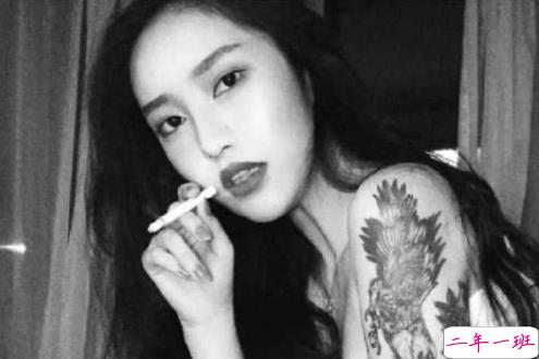 被感情伤害的伤感语录流泪 有关被感情伤害的句子带图片2