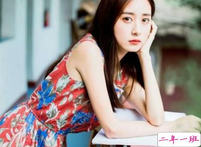 好听唯美的爱情英文句子带翻译 爱情让人笑也让人哭的句子1