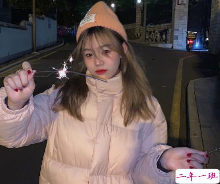 很含蓄文艺的表达思恋的文案 我都羡慕你在我心里的位置2