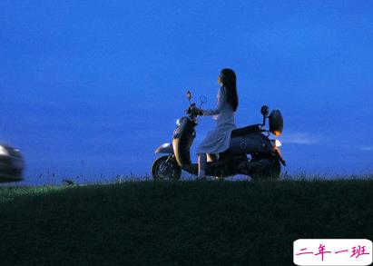 中秋国庆官宣的爱情说说 桃花不用开了我等的人他来了2