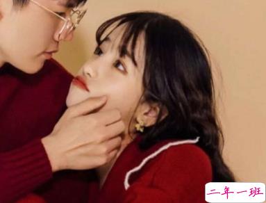 2020情侣跨年说说暖心话语 情侣一起跨年的句子秀恩爱2