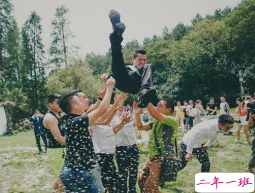 新婚祝福语简短创意好听 很火的文艺结婚祝福语2