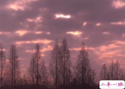 被爱情伤了心的句子 心已碎的悲伤说说大全1