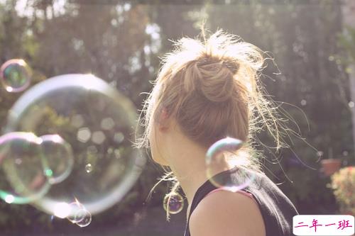 最新写给女朋友的情话短句 一句话形容最好的爱情说说20191