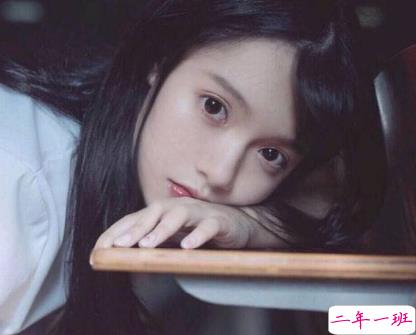 失恋很痛苦的经典说说大全 心痛到撕心裂肺的说说20181