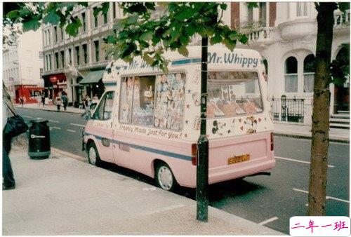 适合分手后发的难过悲伤伤感的说说 原谅我不能将你的余生放在手心与你同行1