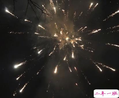 无关爱情的小众文艺唯美文案 抖音简约的配文句子1