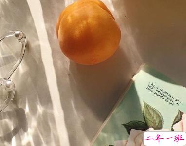 微博热评很酷的朋友圈文案 人间最值得2