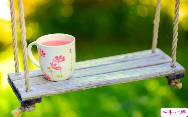 2019朋友圈经典说说精辟内涵 要么给我爱要么给我钱要么该我滚1