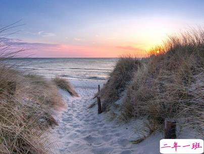 超有个性的说说很霸气洒脱 很别致的个性说说精选1