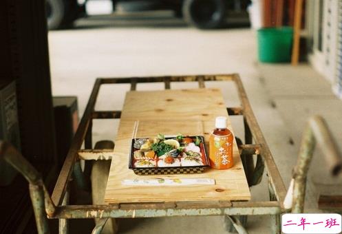 2019朋友圈个性说说哲理大全 这个世界没有不带伤的人2