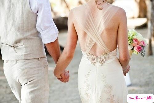 领完结婚证的微信个性说说2018 关于领结婚证的高逼格说说发朋友圈2