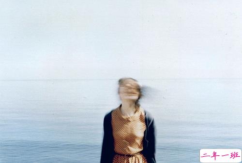 精辟又内涵的个性说说心情短语 对人生思考的个性心情说说2