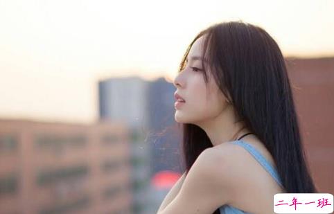 文艺00后女生喜欢的有些忧郁的小清新伤感说说 2