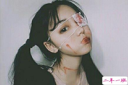 很短的超拽说说00后专属 喜欢哪有那么多理由只因为是你1