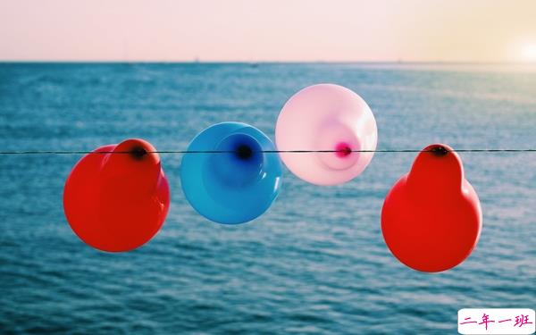 有逼格的繁体字说说心情短语:妳的名字裏有星辰大海2