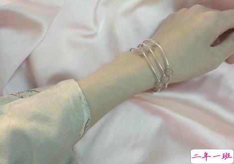 心灵鸡汤经典励志语录正能量:带走别人的故事,留下自己的回忆3