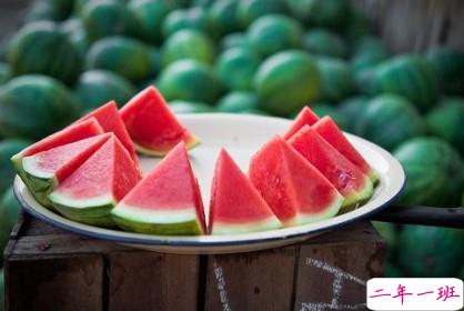 很拽的QQ心情:我调教过的男人,你用着还习惯么?