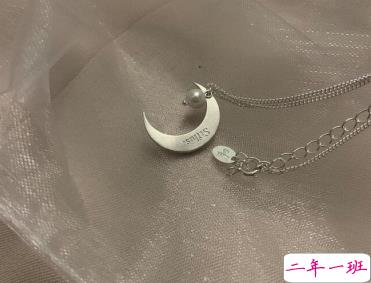 微博伤感文案简短虐心 新的刚来到旧的就忘掉2