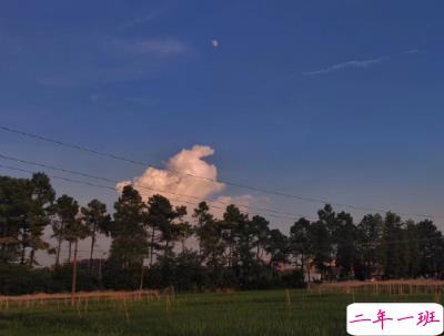 2021下雨天的伤感抑郁的文案 很扎心伤感的雨天说说1