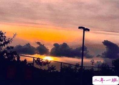 一句话说说简短独特 引人点赞的心情句子2