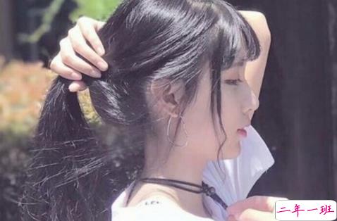 伤感超拽霸气爱情说说 瞬间戳中了泪点的说说精选2