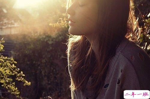 一瞬间心如刀绞的伤感说说 爱而不得的心累伤感说说20181